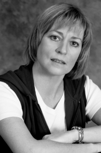 Headshot for Elaine Torrie