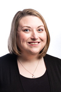 Anne Roggensack&squot;s Headshot