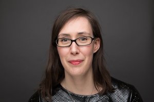 Leah Winter&squot;s Headshot