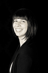 Headshot for Lindsay Harle