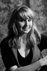 Evelyn Long&squot;s Headshot