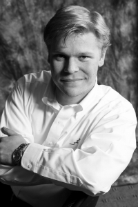 Robert Kellas&squot;s Headshot