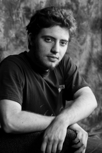 Leo Schwesinger&squot;s Headshot