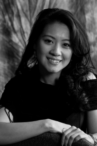 Maria Fernandez&squot;s Headshot