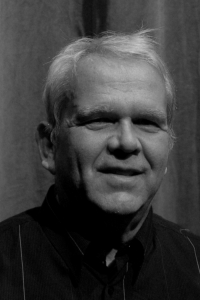 Robert Seymour&squot;s Headshot
