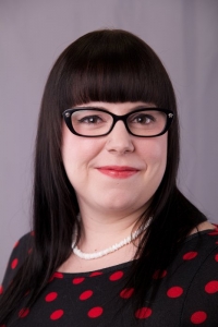 Mandee Bird&squot;s Headshot