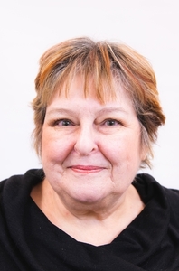 Magz Ross&squot;s Headshot