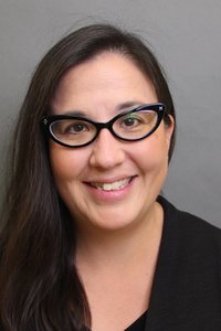 Headshot for Lisa MacLeod