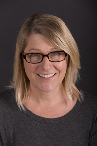 Sandy Forbes&squot;s Headshot