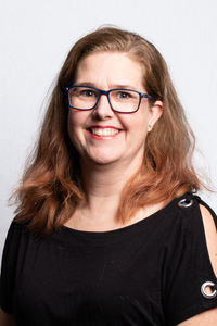 Karen Walker&squot;s Headshot