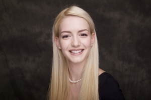 Jill O'Connell&squot;s Headshot
