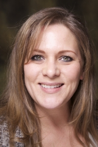 Headshot for Jennifer Grant
