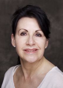 Headshot for Lynne Krewiak