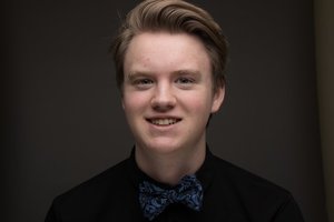 Graeme Newburn&squot;s Headshot