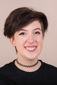 Headshot for Ellie Enderl