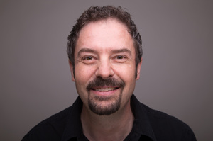 Steve Lenz&squot;s Headshot
