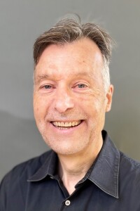 Headshot for Richard Fossey