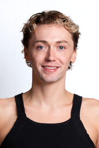 Headshot for Andrew Russell