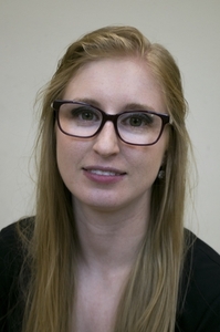 Ilana Manning&squot;s Headshot