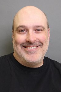 Headshot for Ernie Ross
