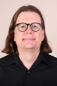 Kevin DeBacker&squot;s Headshot
