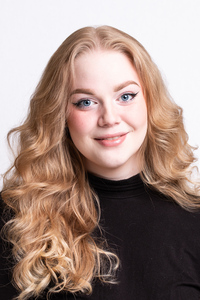 Danielle Baker&squot;s Headshot