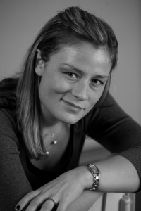 Katie Layton&squot;s Headshot
