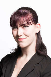 Headshot for Bobbie-Jean Deurbrouck