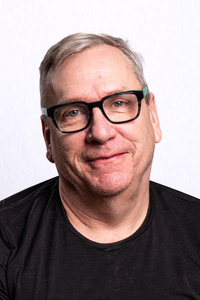 Mark Paidra&squot;s Headshot