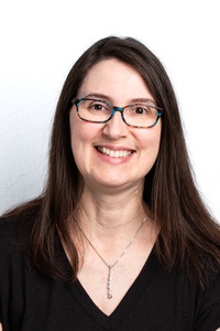 Claire Gendron&squot;s Headshot