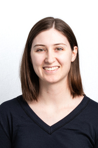 Headshot for Kari Calderwood