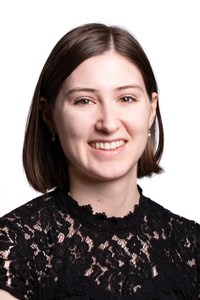 Kari Calderwood&squot;s Headshot