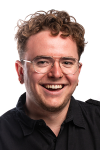 Fred Amdur&squot;s Headshot