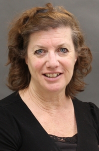 Headshot for Sharon Olsen