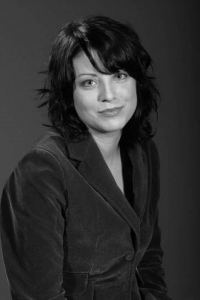 Headshot for Amanda Lottermoser
