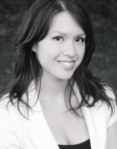 Diane Huynh&squot;s Headshot