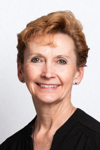 Headshot for Kelli Novak