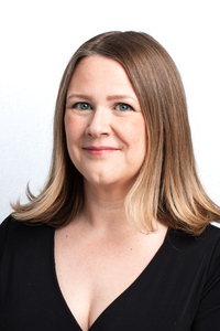 Headshot for Lindsay Kurtze