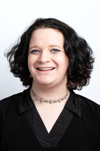 Headshot for Kate Sunderland